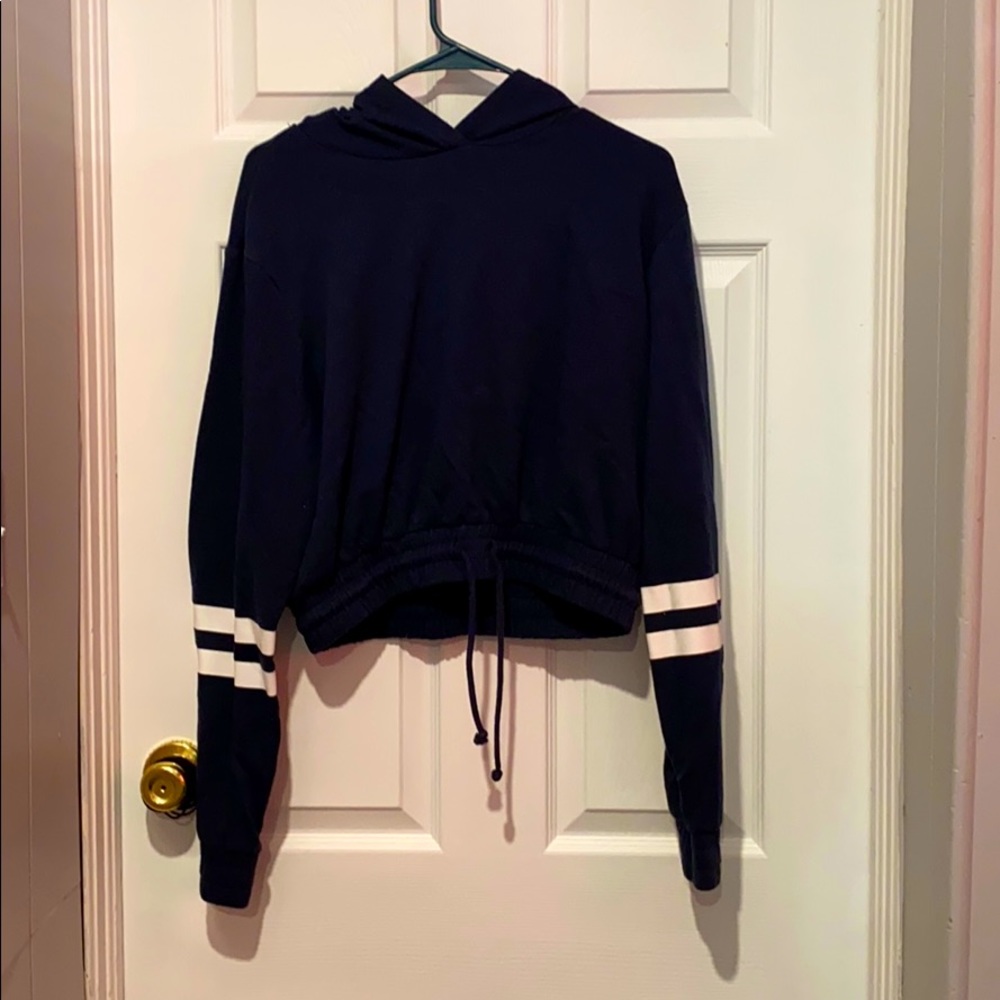 Blue and white striped sleeved crop top